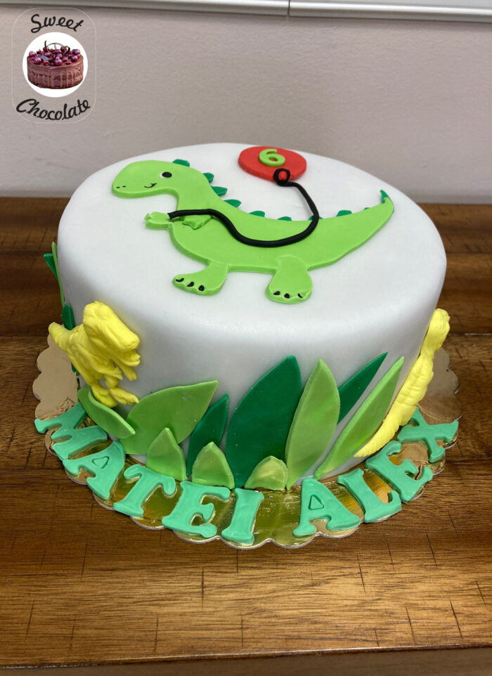 Tort Baietei Dinozaur